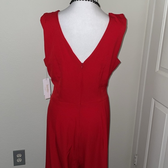 Laundry by Shelli Segal Wide Leg Belted Jumpsuit, Poppy Red, Size 16 New w/Tag - Picture 3 of 12